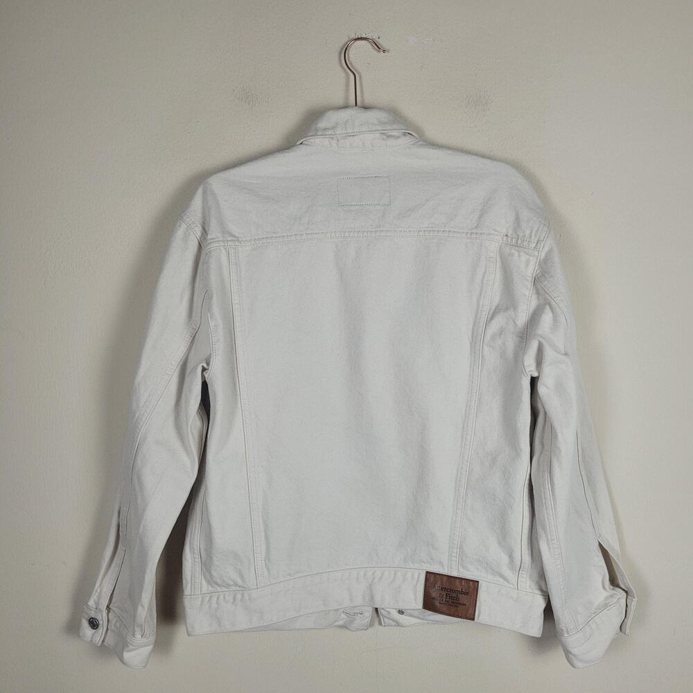 Abercrombie & Fitch White/ Cream Denim Oversized Relaxed Stretch Jean Jacket - Picture 2 of 8